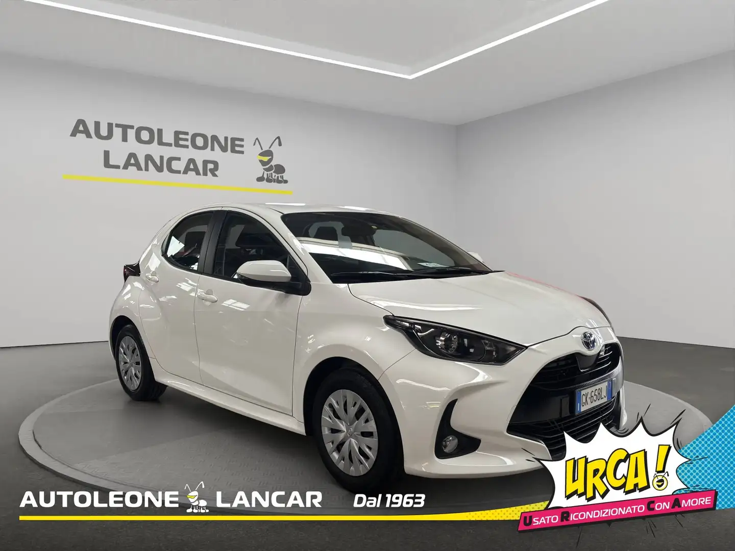 Toyota Yaris 1.5h Hybrid Active 93cv 1 PROPRIETARIO E6 Bianco - 1