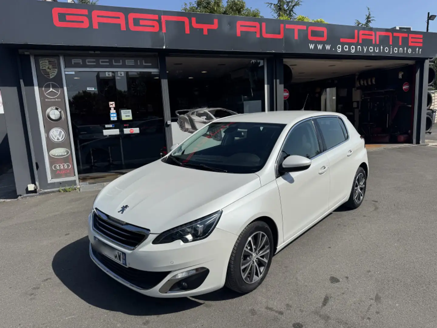 Peugeot 308 1.2 PURETECH 130CH ALLURE S\u0026S 5P Blanc - 1