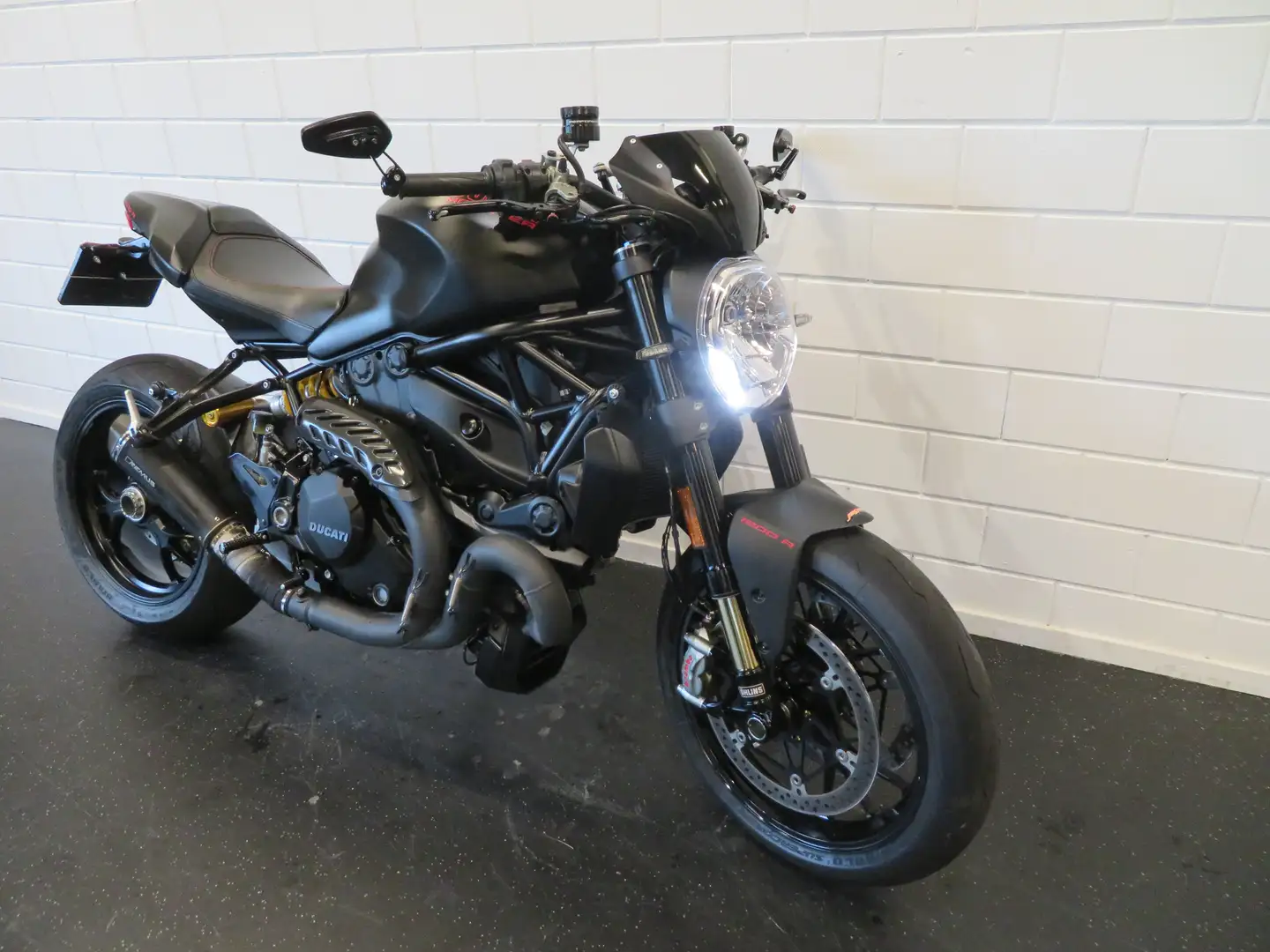 Ducati Monster 1200 R REMUS TOPSTAAT!! Zwart - 2
