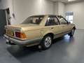 Opel Rekord 2.0 S Berlina met een recent Taxatie  van 13.500,0 Beige - thumbnail 2