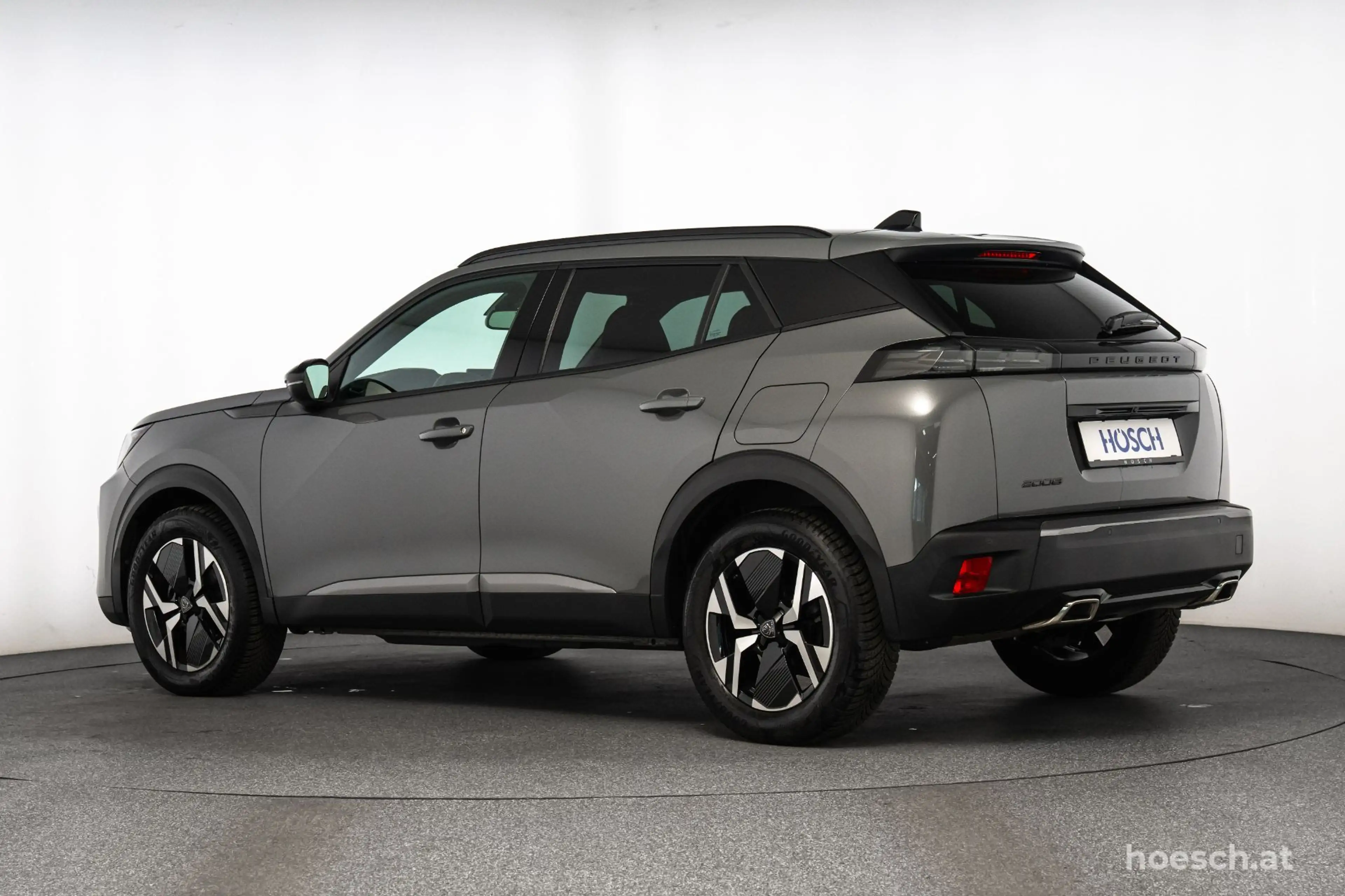 Peugeot 2008 Puretech 130 Allure Aut. NAVI ACC KAMERA ++ — photo 4