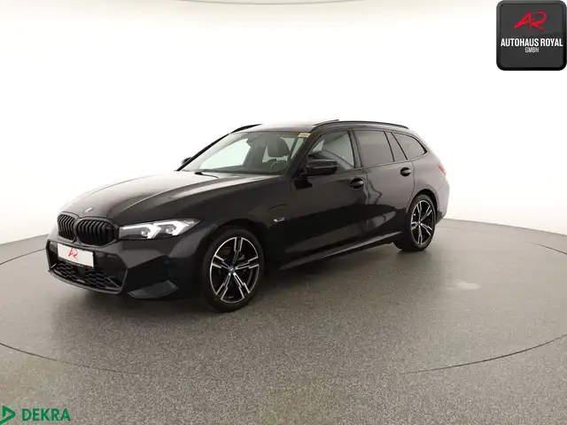 Bmw 330 e T xDrive M SPORT PANO,HEADUP,ACC,SPURHALTE