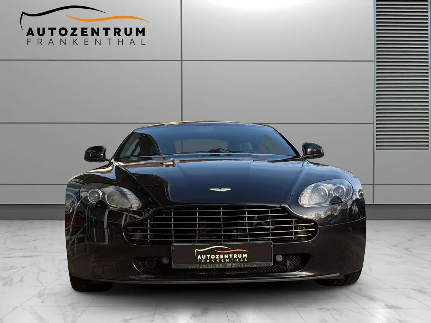 Aston Martin Vantage 4.7 SPORTSHIFT GARANTIE Schwarz - 2