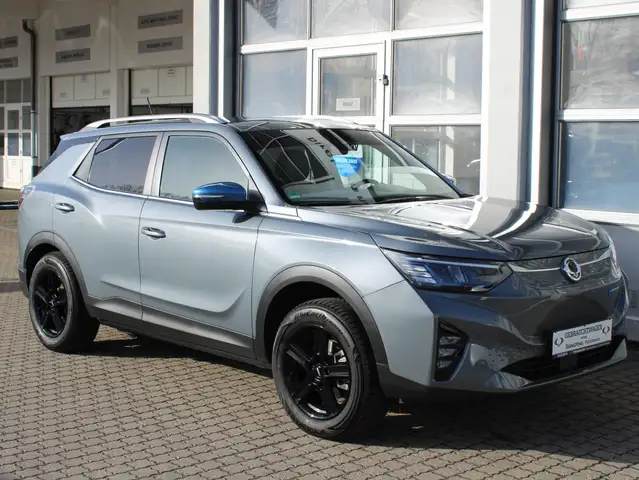 SsangYong Korando e-Motion Titanium