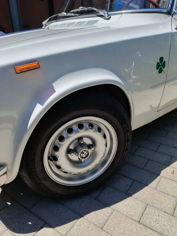Alfa Romeo Giulia 1300 TI, foto 8