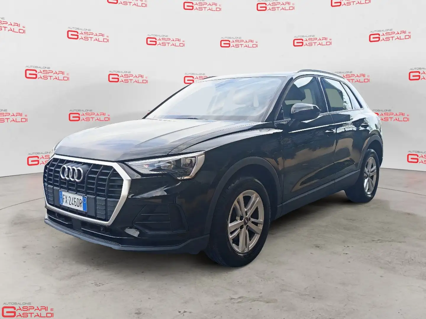 Audi Q3 35 TDI S tronic Business Nero - 1