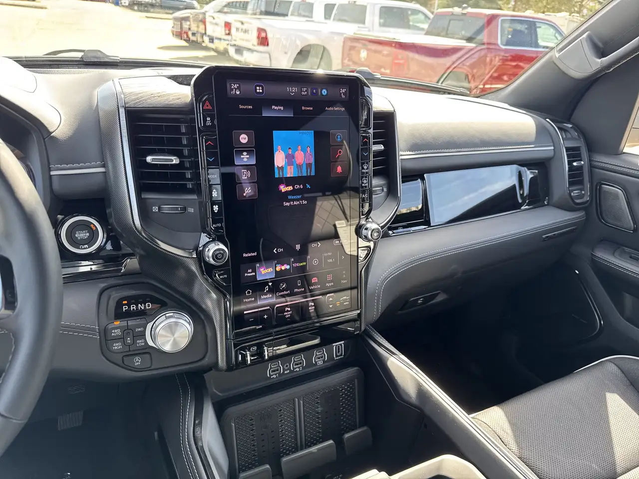 RAM 1500 photo RAM 1500