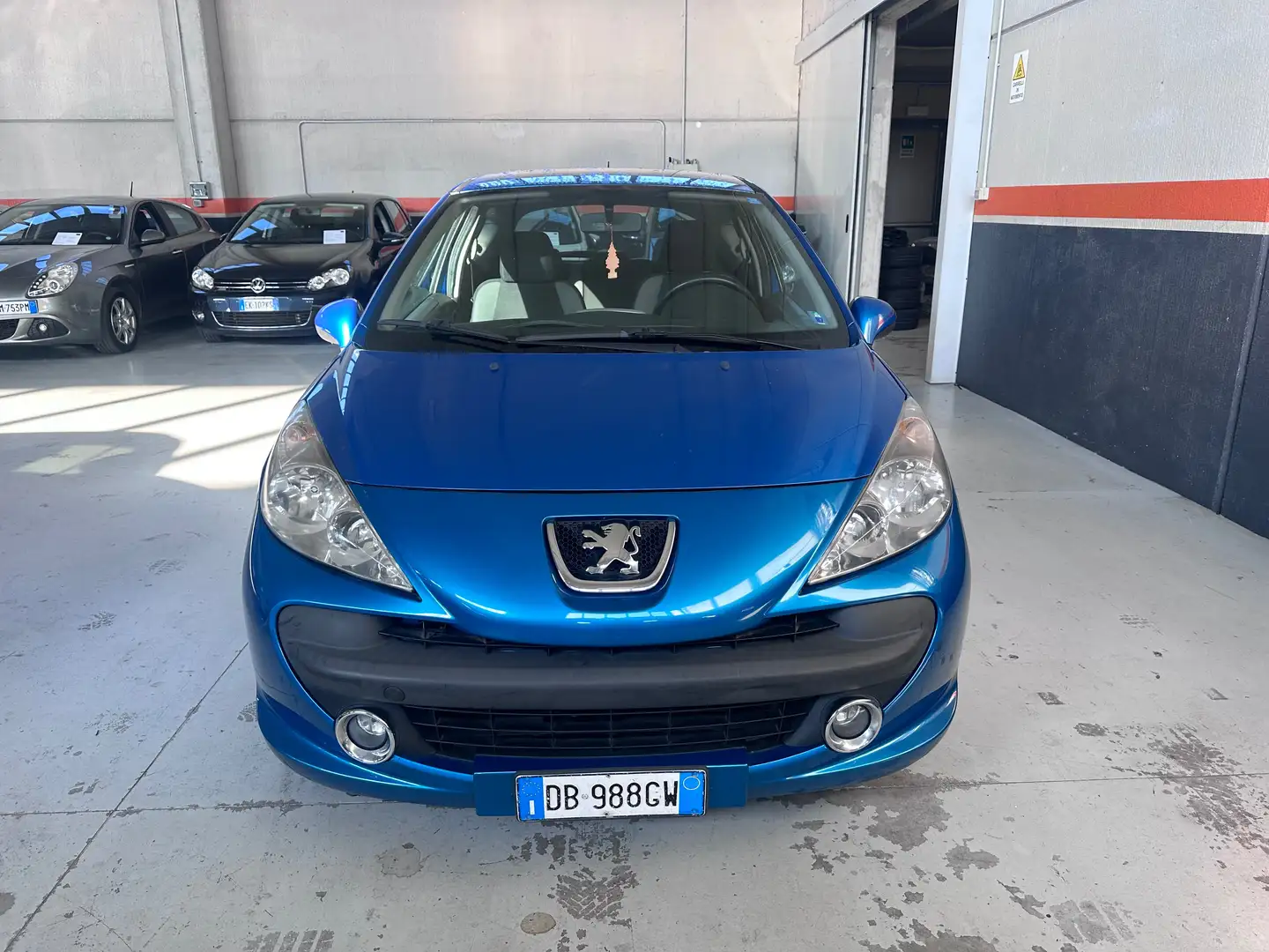 Peugeot 207 207 3p 1.4 hdi X-Line Blau - 2