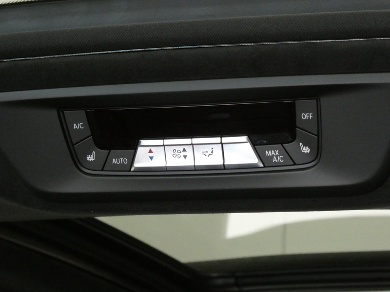 BMW X7 xDrive40d — photo 8