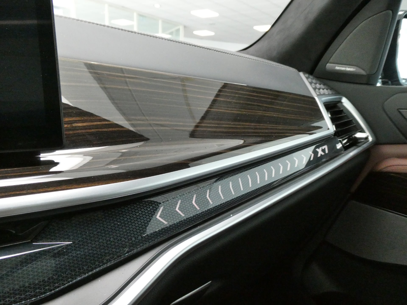 BMW X7 xDrive40d — photo 15