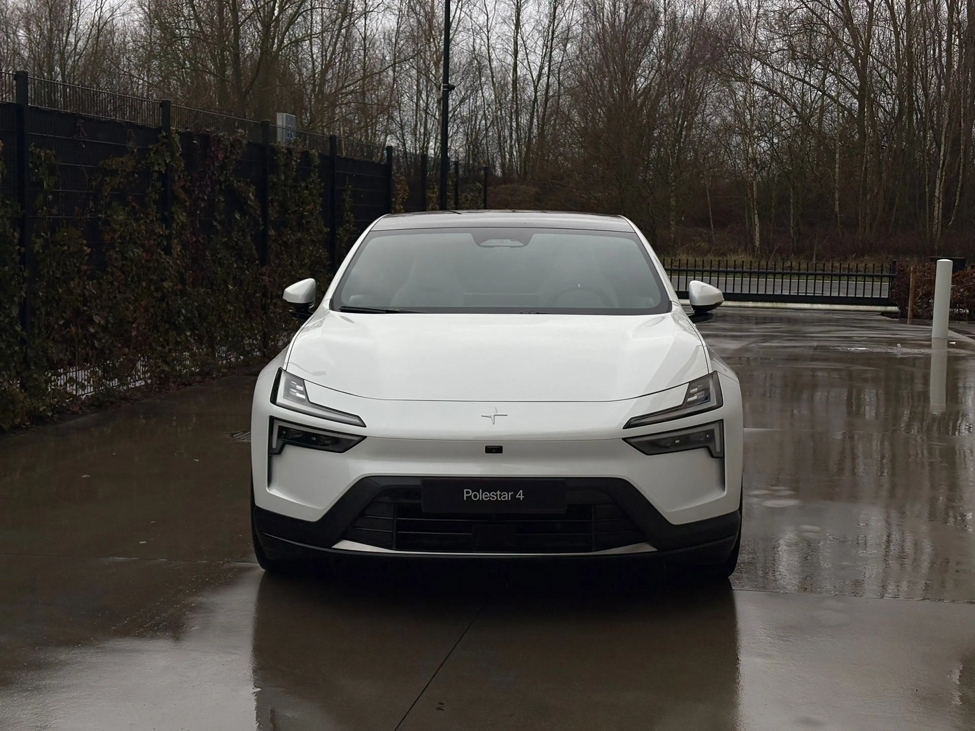 Polestar 4 Polestar 4 100 kWh Long Range Dual Motor — photo 4