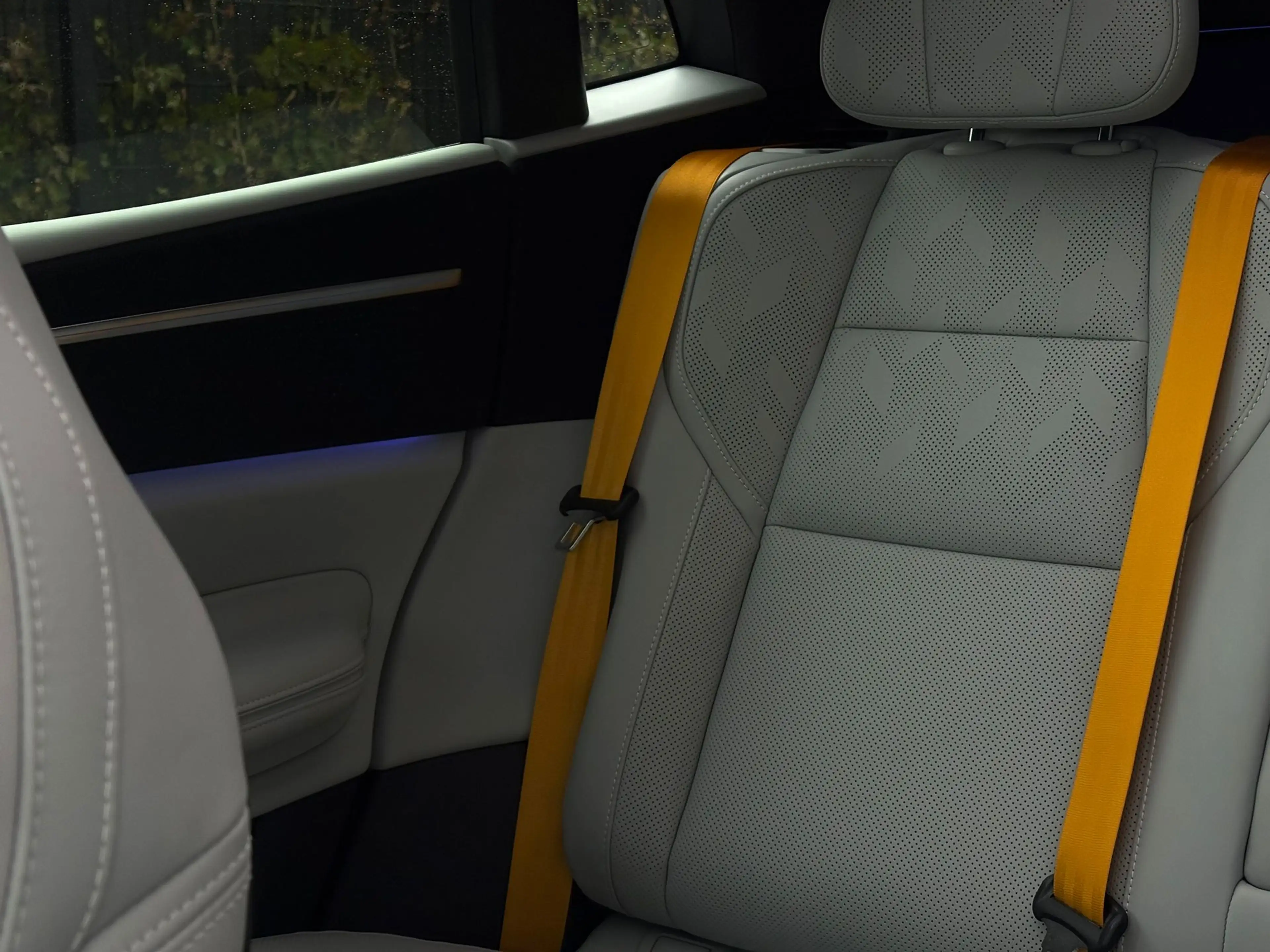 Polestar 4 Polestar 4 100 kWh Long Range Dual Motor — photo 11