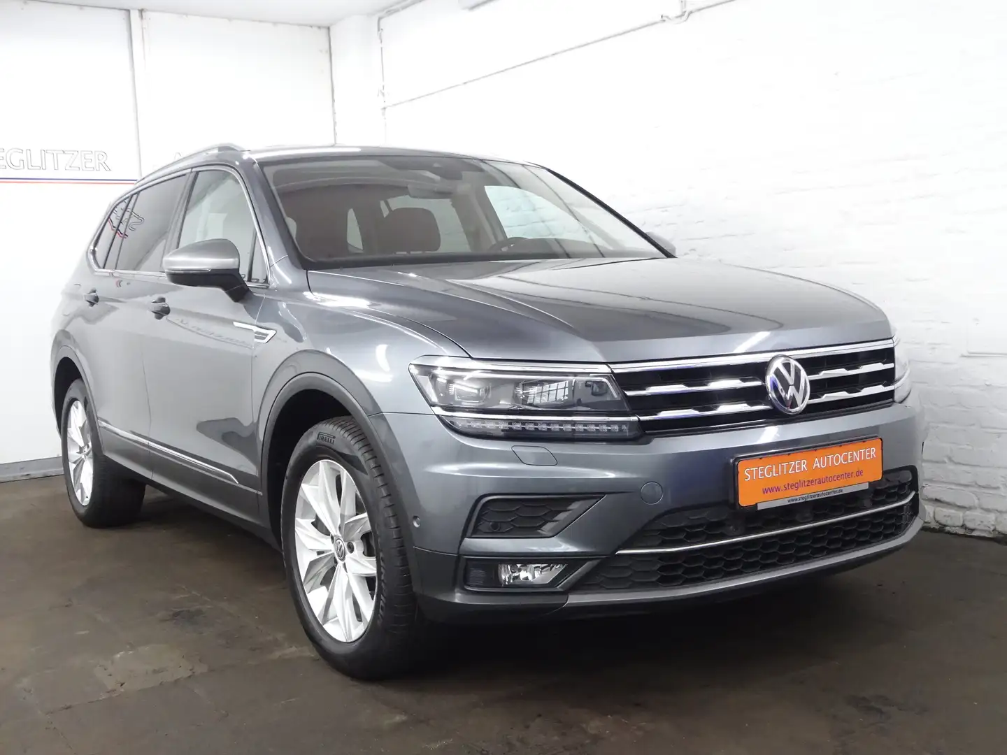 Volkswagen Tiguan Allspace 1.5 TSI Highline DSG ACC/360°/VC/HUD/LED/KEY/TW Gris - 2