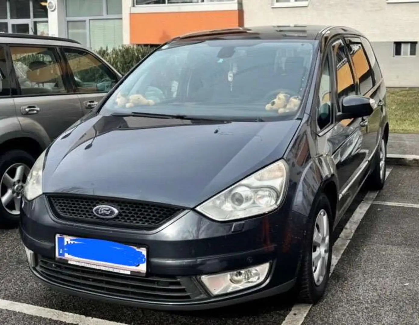 Ford Galaxy Galaxy Ambiente 2,0 TDCi DPF Aut. Ambiente Grau - 2