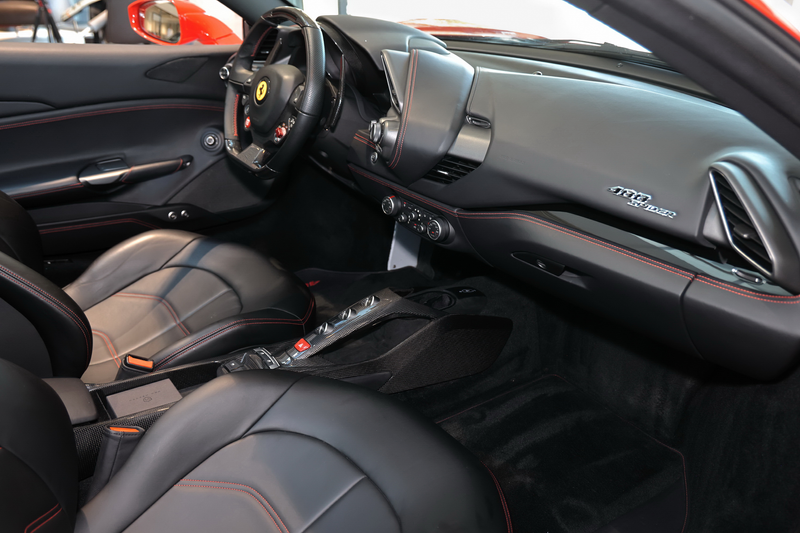 Ferrari — photo 8