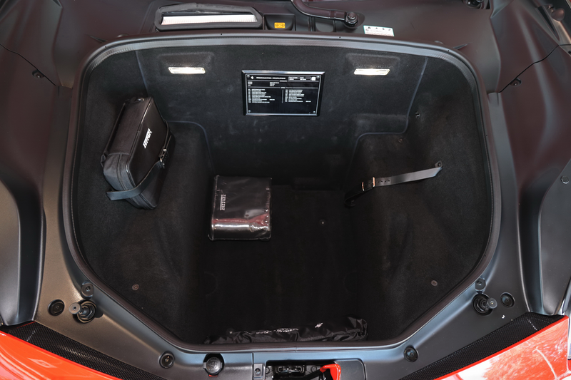 Ferrari — photo 14