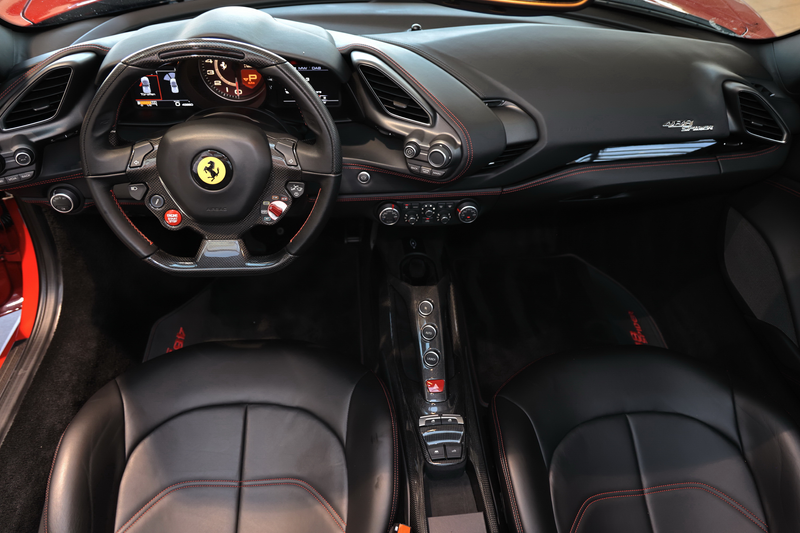 Ferrari — photo 5