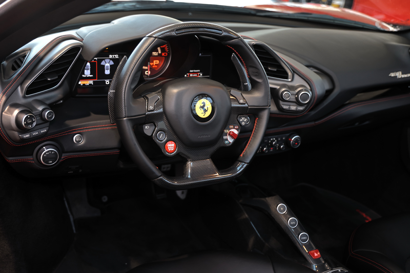 Ferrari — photo 6