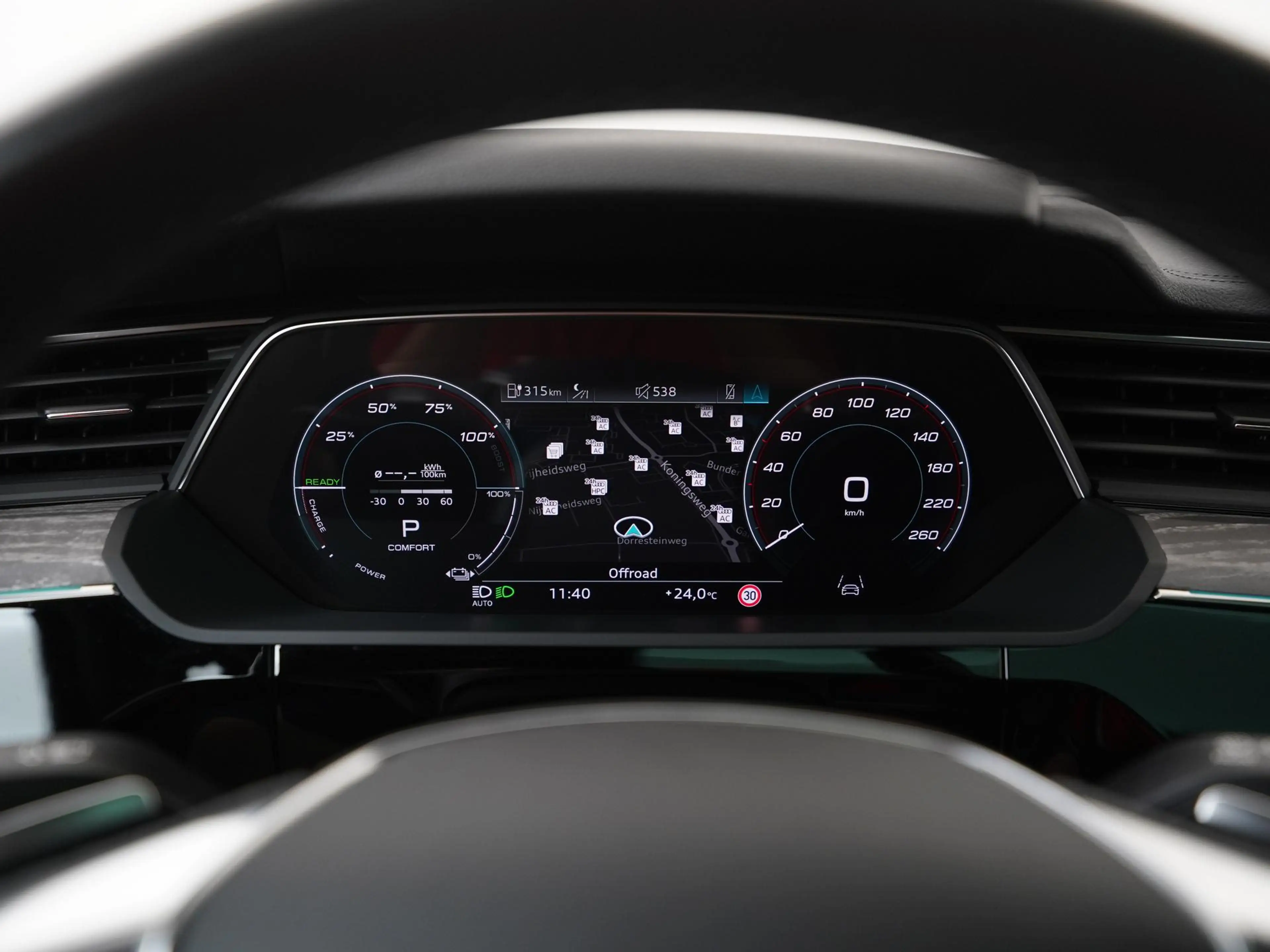 Audi e-tron 55 quattro S-Line Int. 95 kWh | SOH 91% | Panorama — photo 8