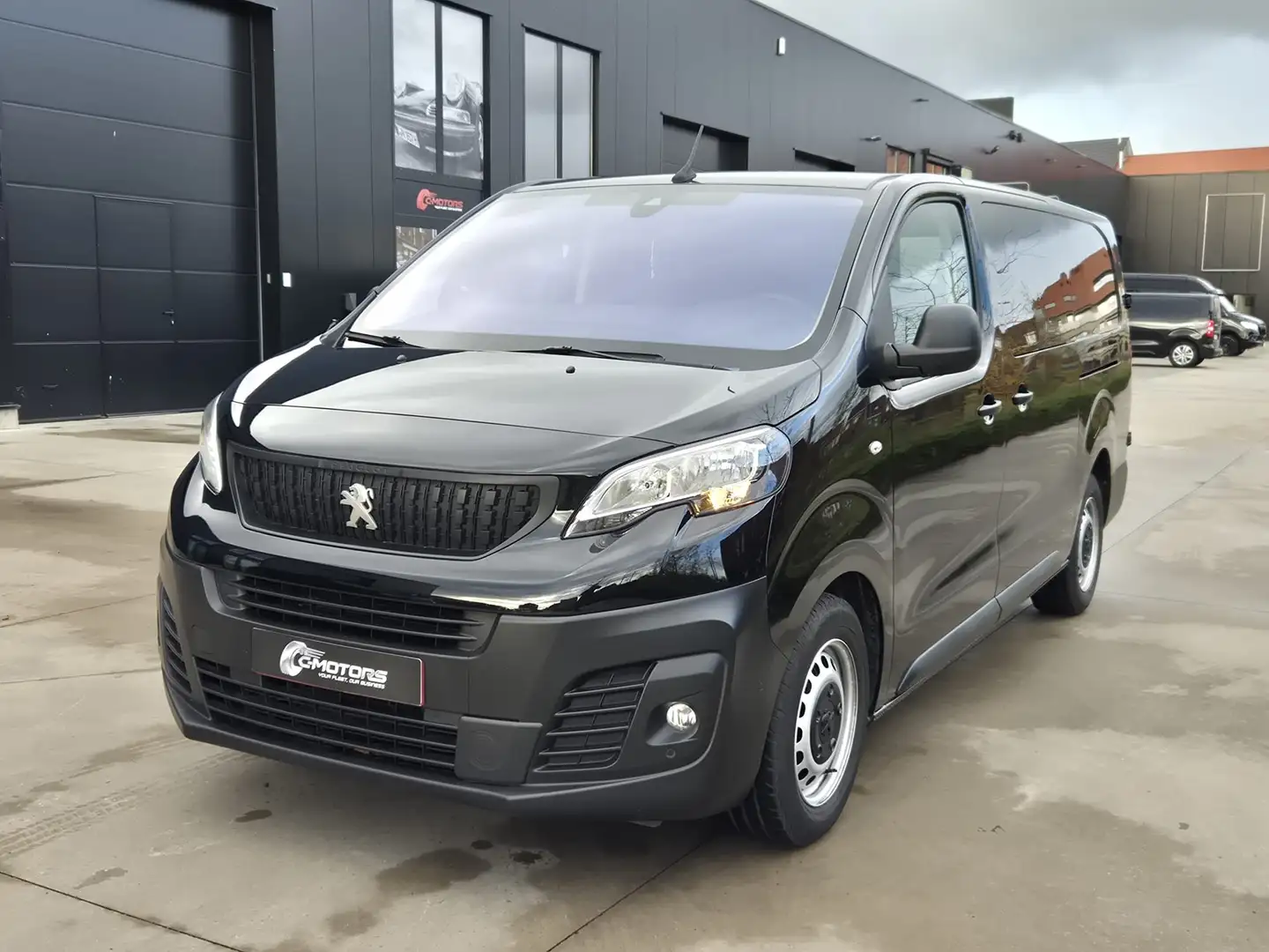 Peugeot Expert Dubbele Cabine 6pl 2.0 BlueHDi 145 MAN6 Zwart - 1