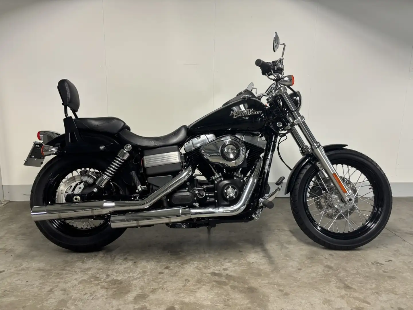 Harley-Davidson Dyna Street Bob FXDB Negru - 1