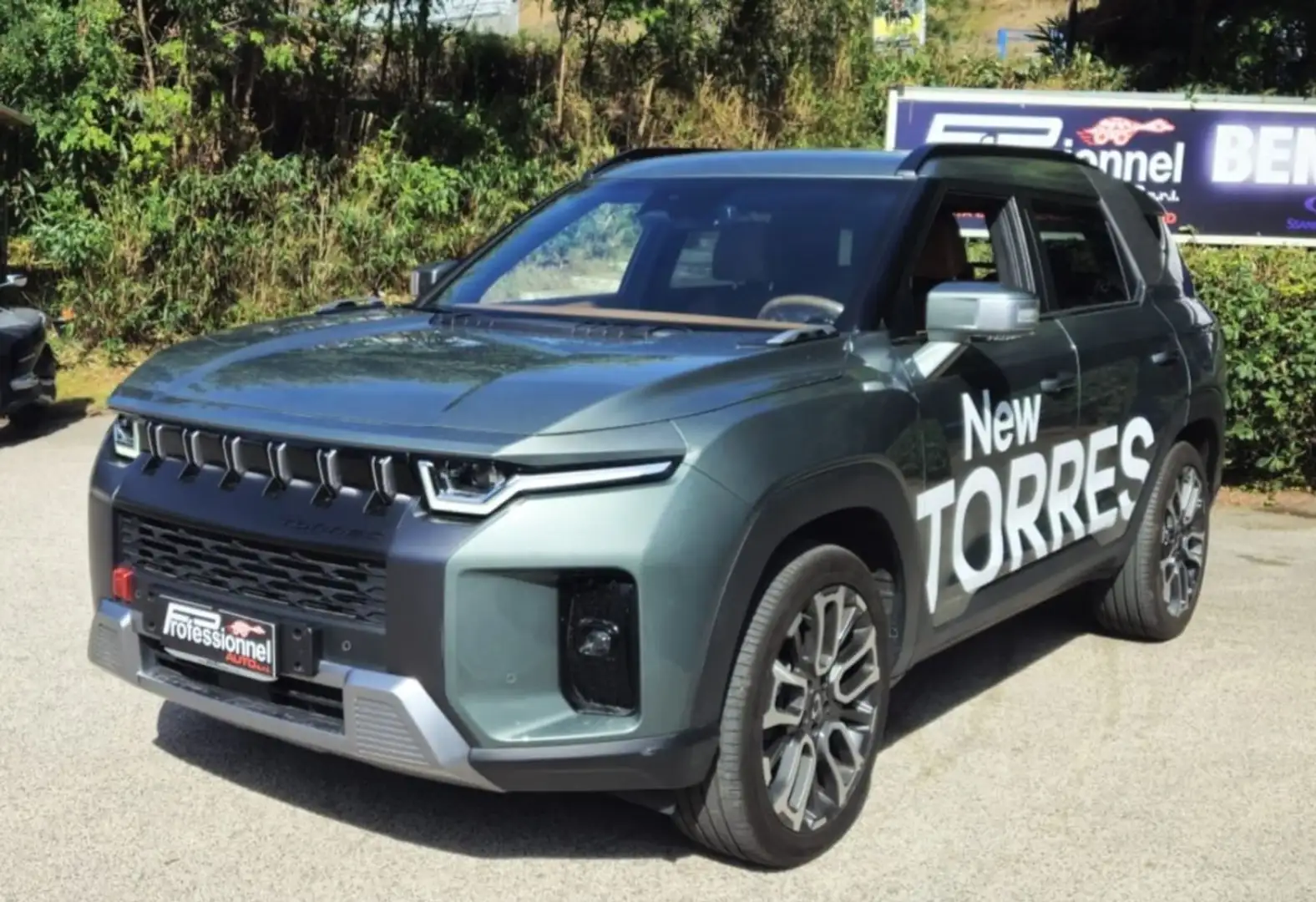 SsangYong Torres ICON 1.500 benz 163cv Automatico - 21.000 km - Verde - 2