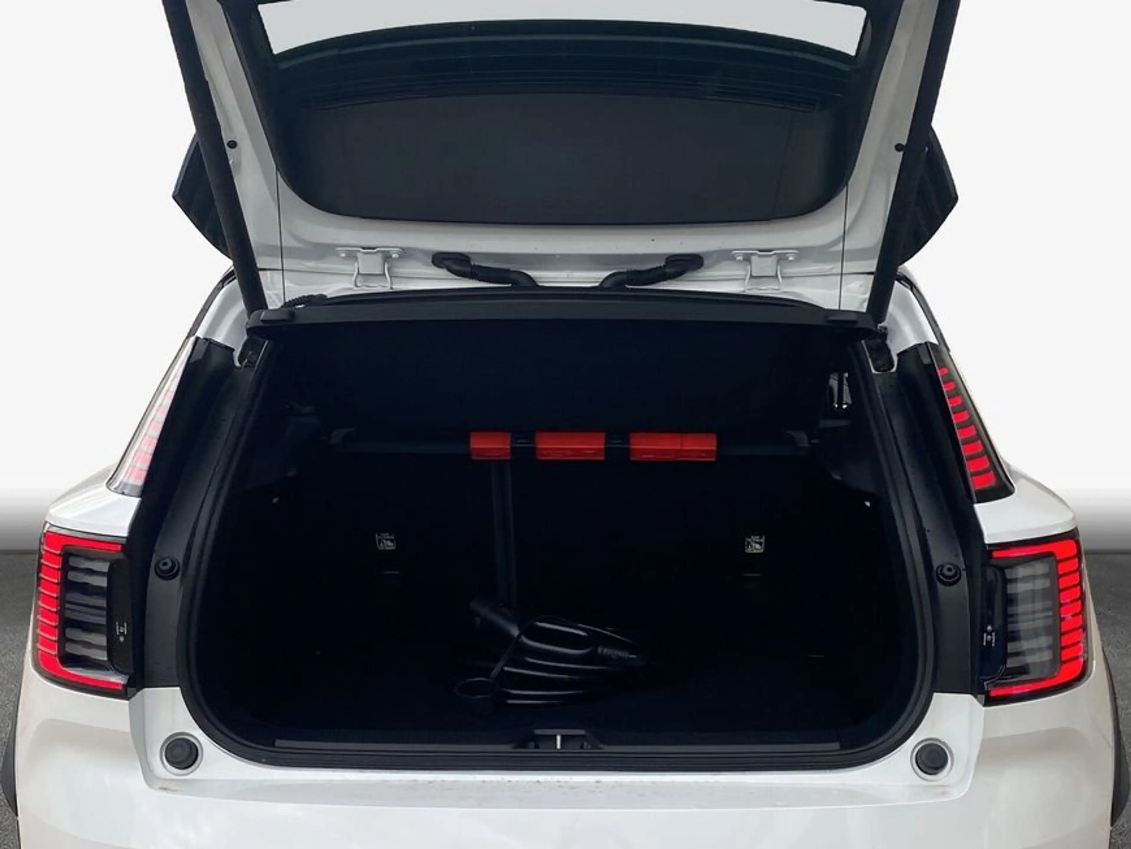 Volvo EX30 TwinMotor Performance AWD Cross Country Ultra — photo 9