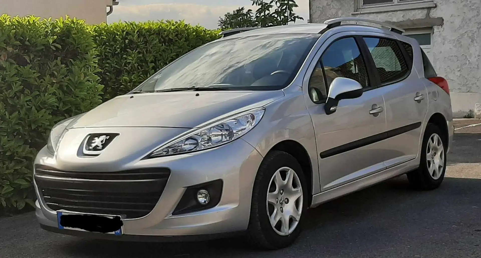 Peugeot 207 207 SW 1.6 HDi 90ch BLUE LION Business - 1