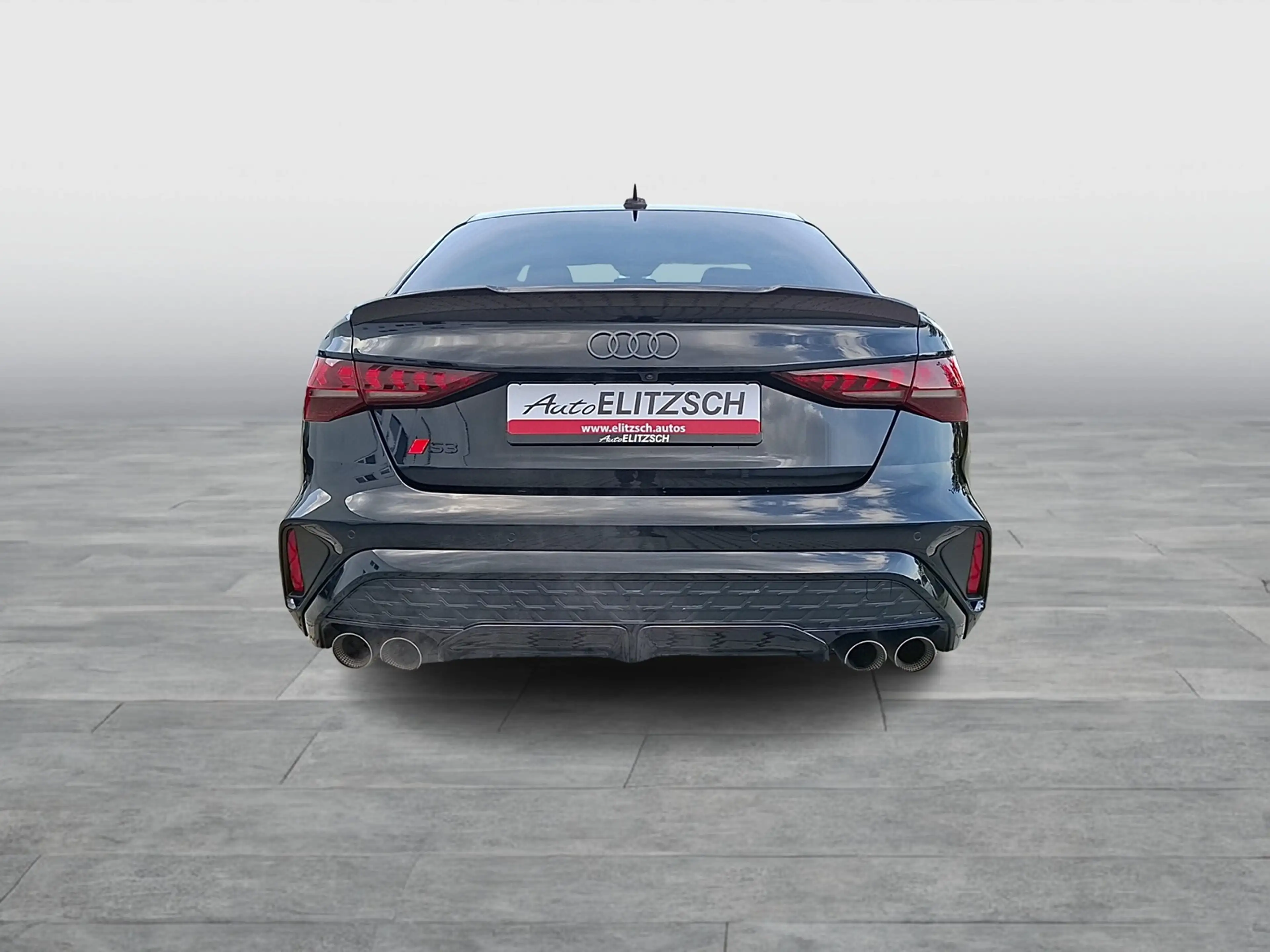Audi S3 Lim TFSI qu Matrix Navi Pano Carbon Akra AVC AC... — photo 4