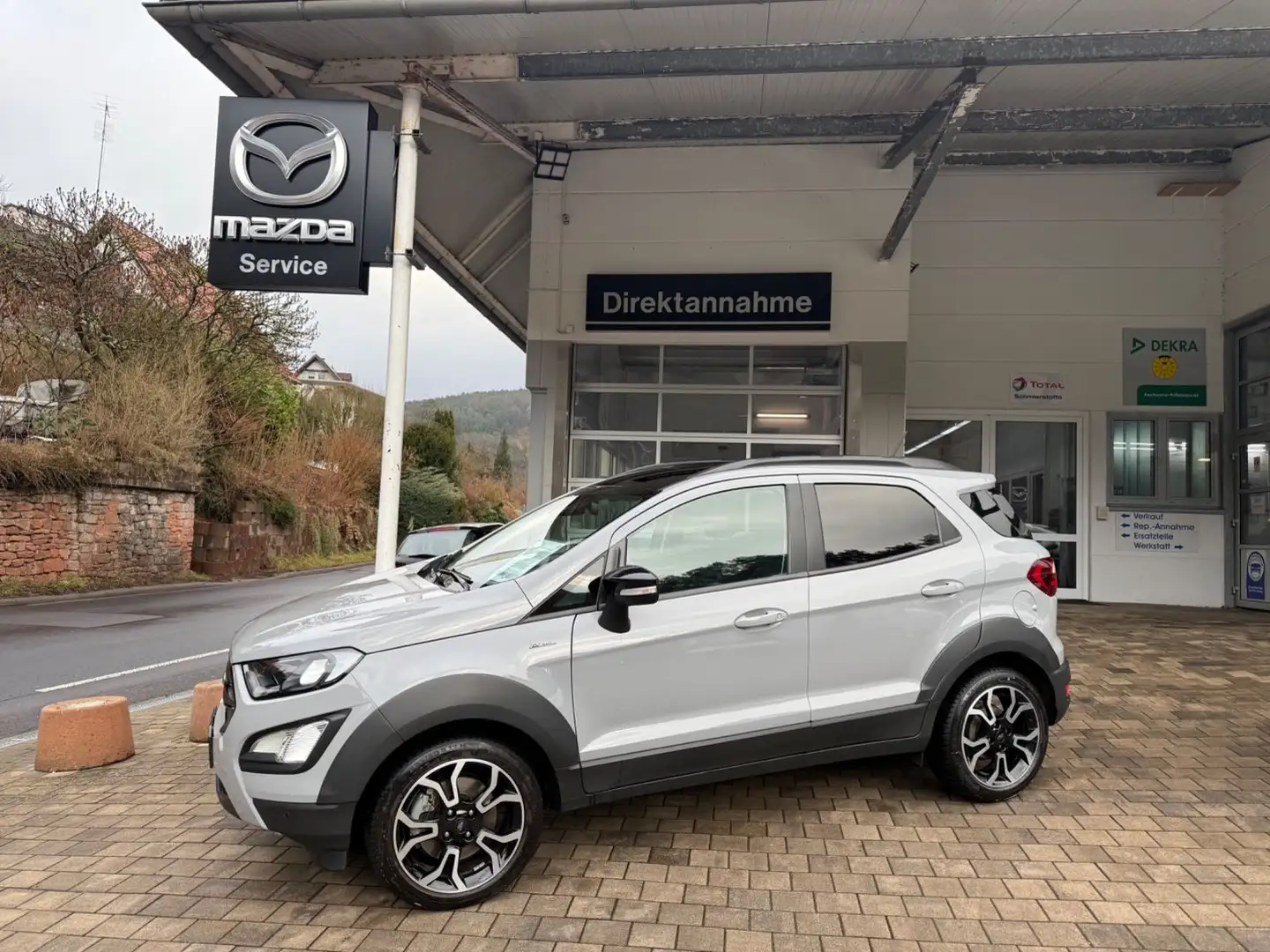 Ford EcoSport 1,0 Active 103KW/140 PS Technik/WinterP Grau - 1