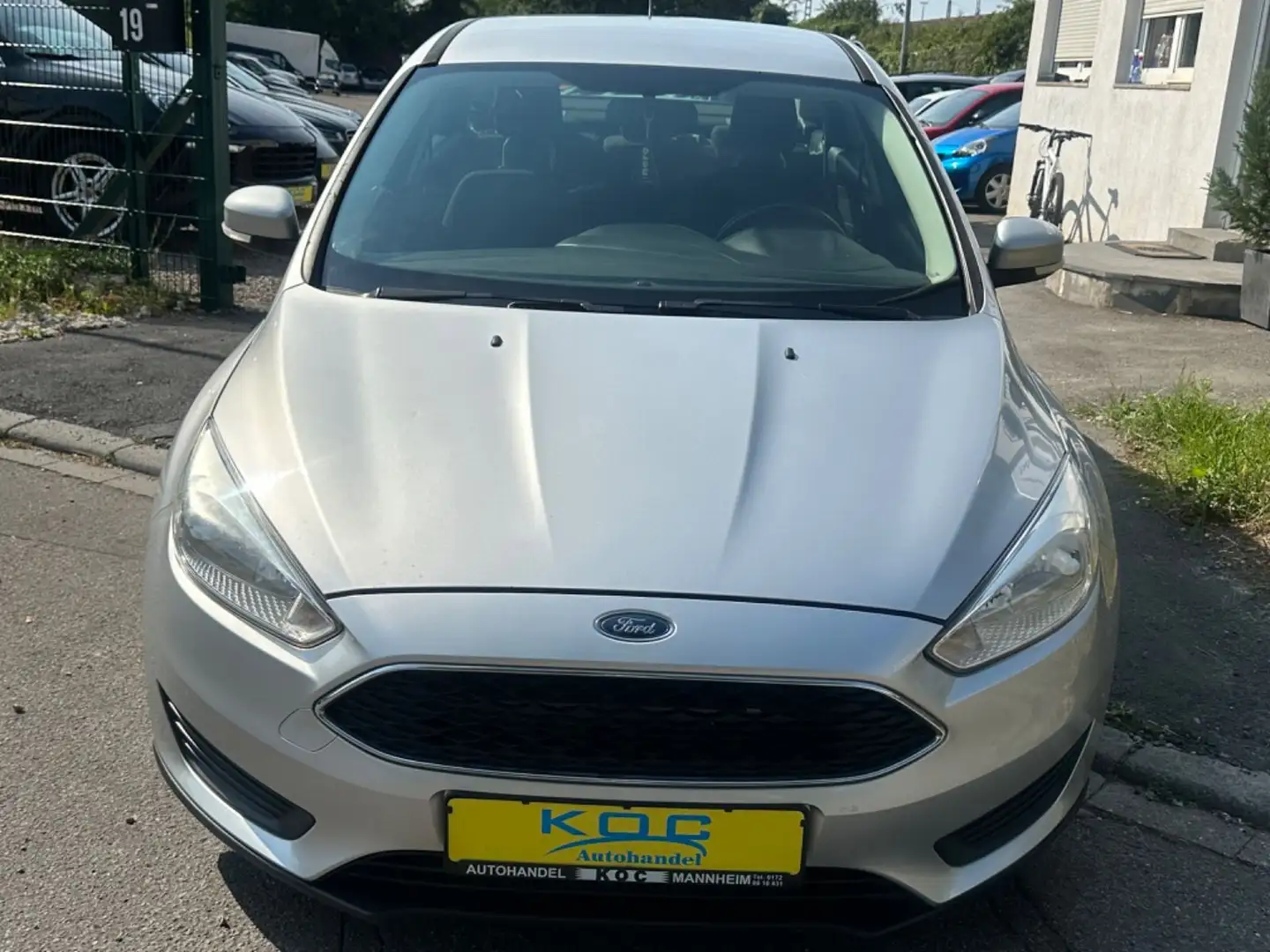 Ford Focus 1.5 TDCi PowerShift Trend / 1. Hand Argent - 2