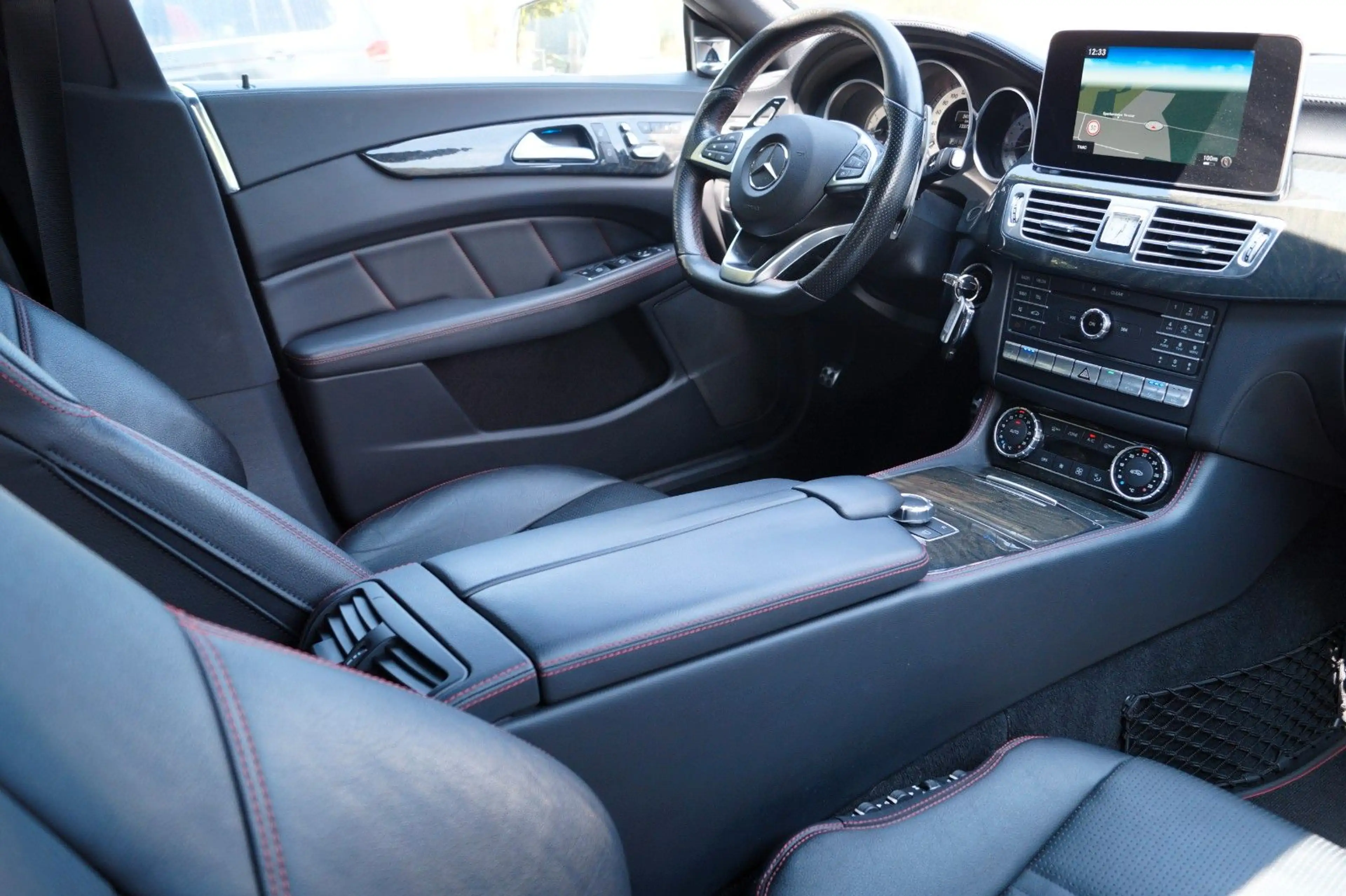 Mercedes-Benz CLS 350 BlueTec / d 4Matic/ Euro 6/ SHZ~Klima — photo 12