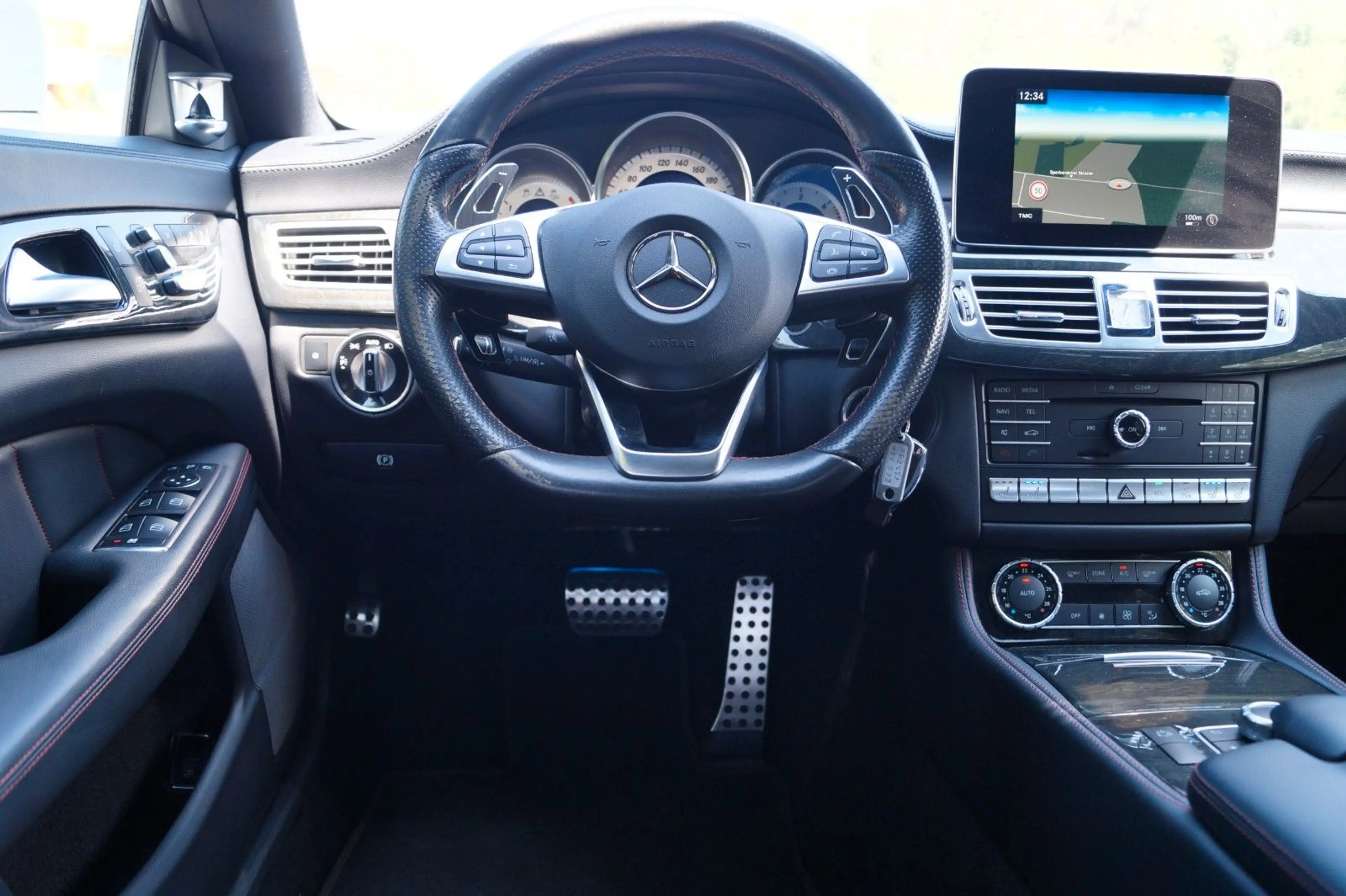 Mercedes-Benz CLS 350 BlueTec / d 4Matic/ Euro 6/ SHZ~Klima — photo 15