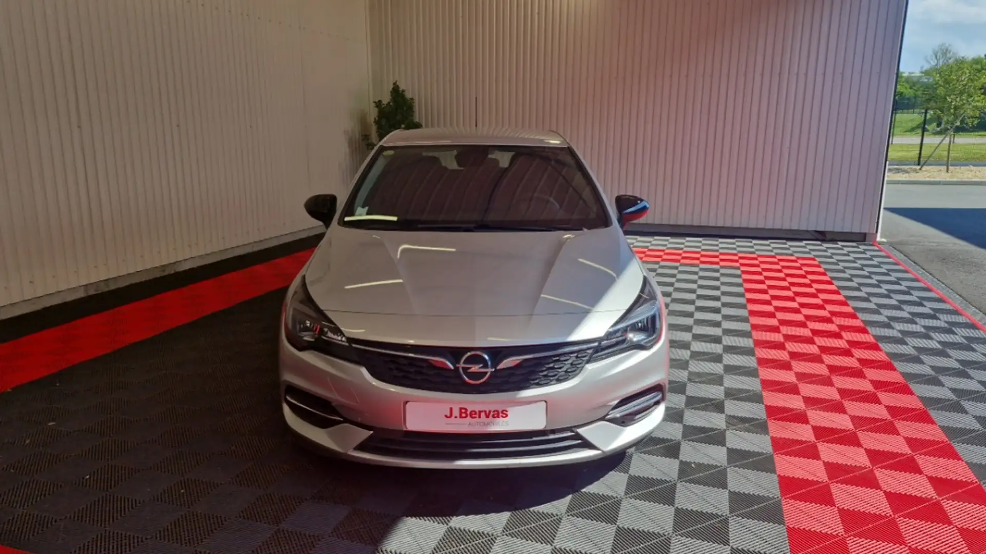 Opel Astra 1.5 DIESEL 105 CH - 2