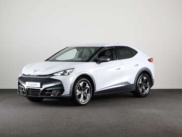 Business 82 kWh 286pk | Achteruitrijcamera | Cruis