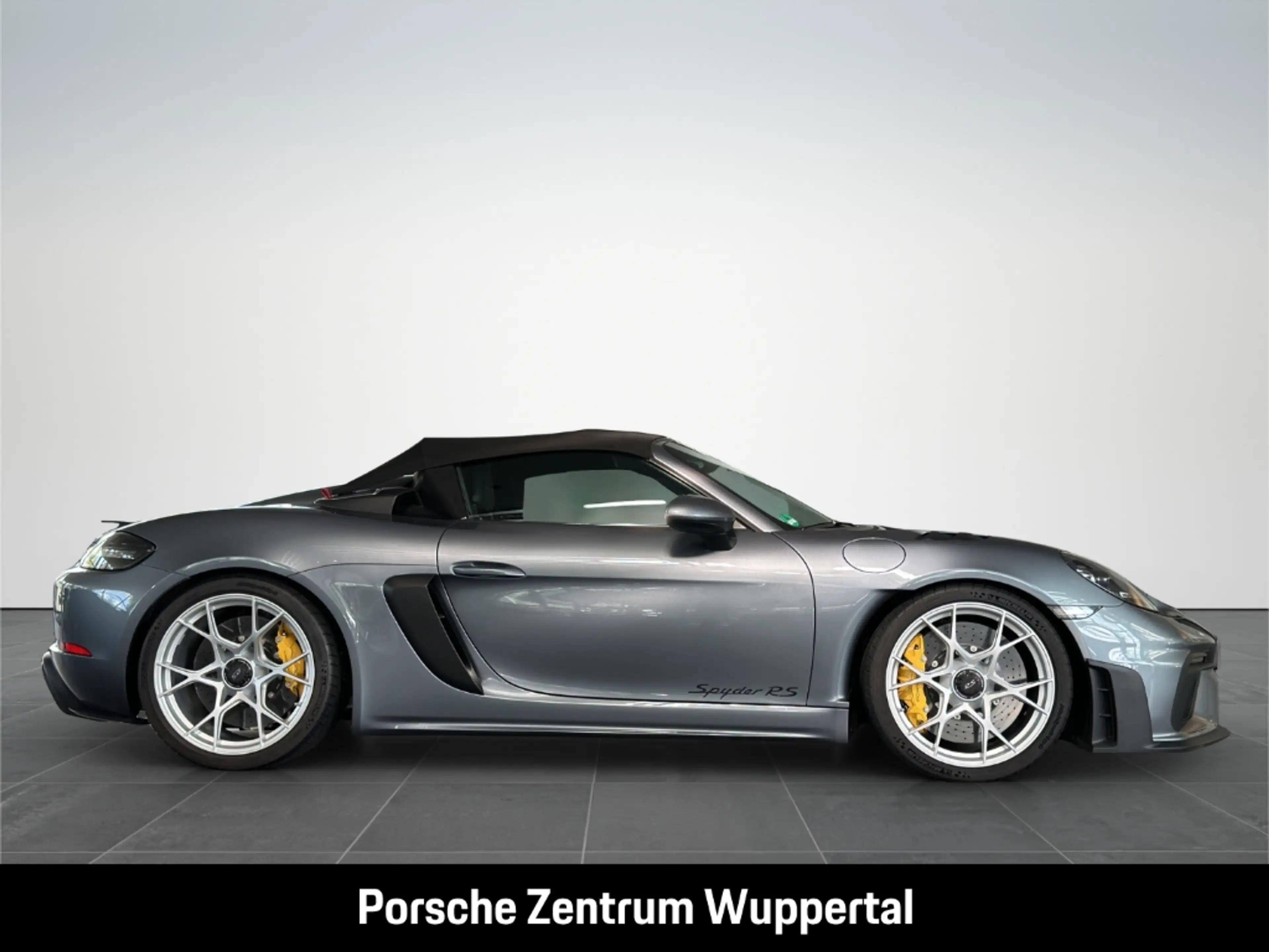 Porsche 718 Spyder RS*PCCB*BOSE*LED*Lift*ChronoPaket*Rückfahrkamera* — photo 6