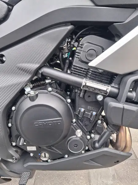 CFMOTO 700 MT - foto 7