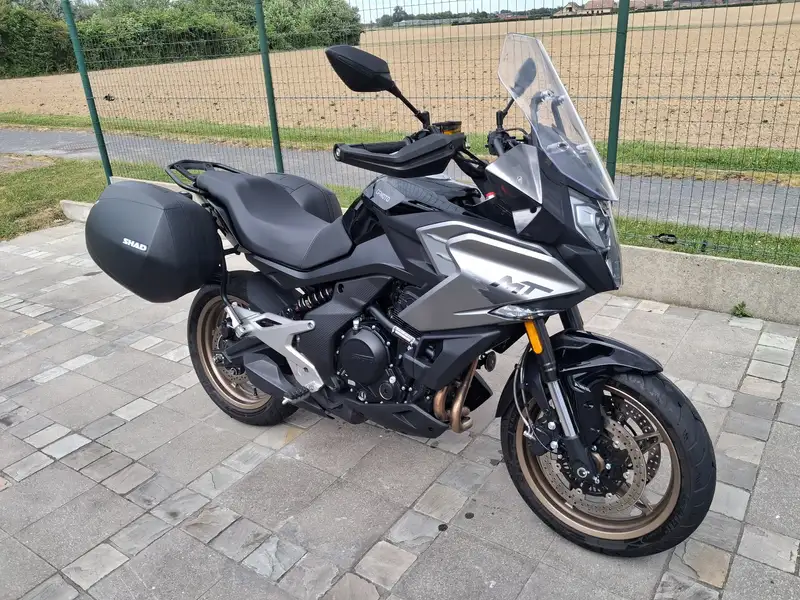 CFMOTO 700 MT - foto 3