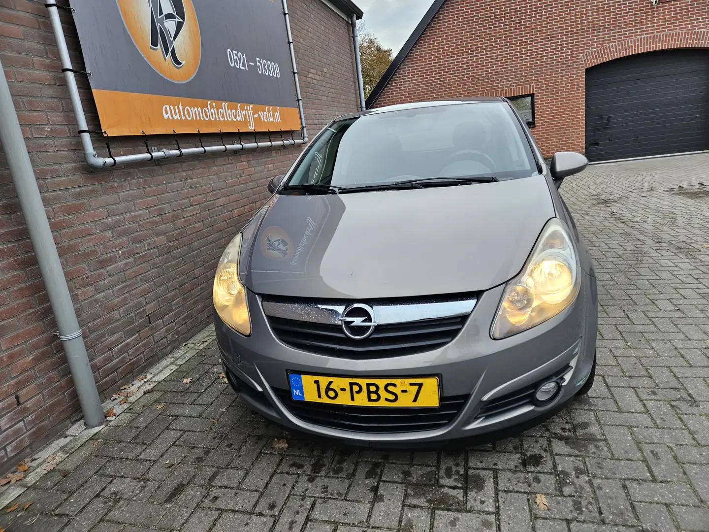 Opel Corsa 1.3 CDTi EcoFlex S/S '111' Edition Marrón - 2