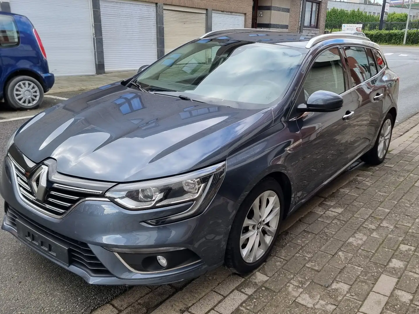Renault Megane 1.2 TCe Energy Intens et 1 an de garantie Grijs - 2