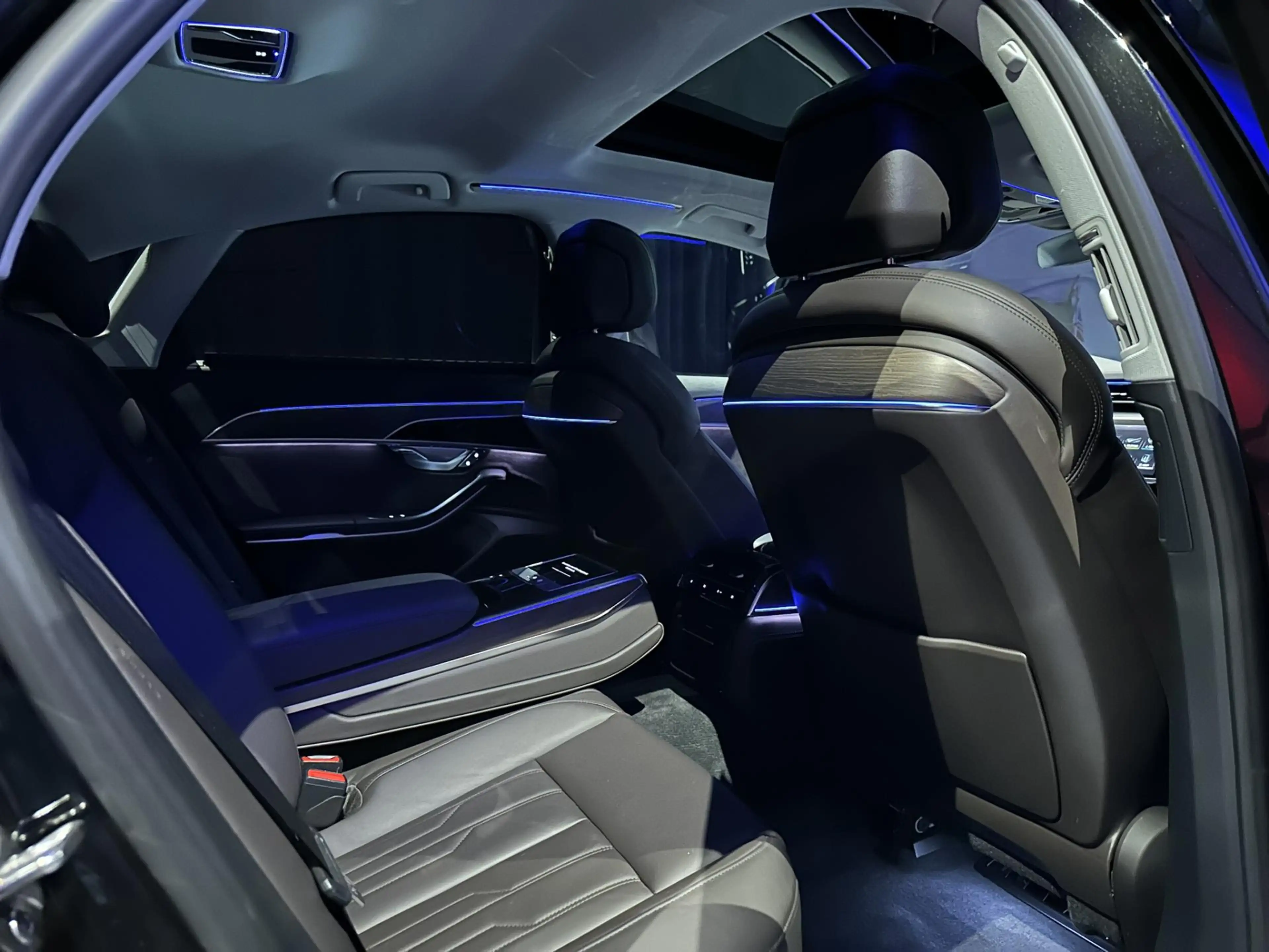 Audi A8 55 TFSI quattro Pro Line Plus *NL-auto*B&O*360came — photo 27