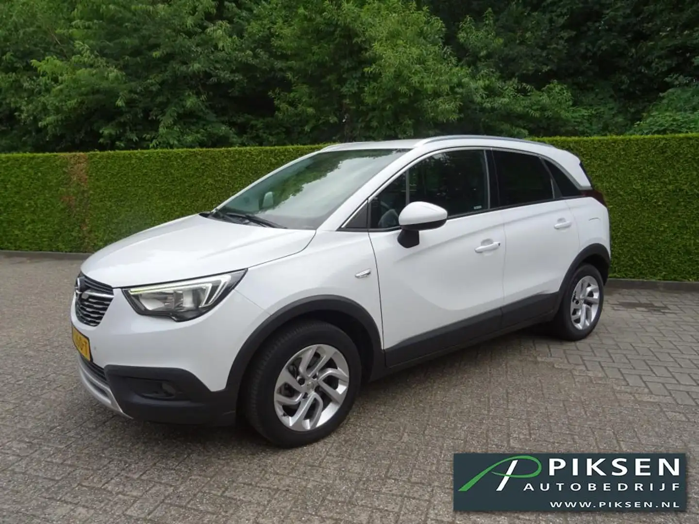 Opel Crossland X 1.2 T. INNOVATION CLIMA NAVI BLUETOOTH PDC LICHTME Weiß - 1