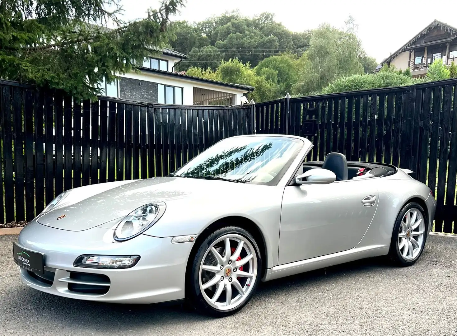Porsche 911 Carrera S Cabrio / 6 Gang / BOSE SOUND /NAVI Silber - 1