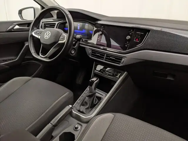 Volkswagen Polo view 6