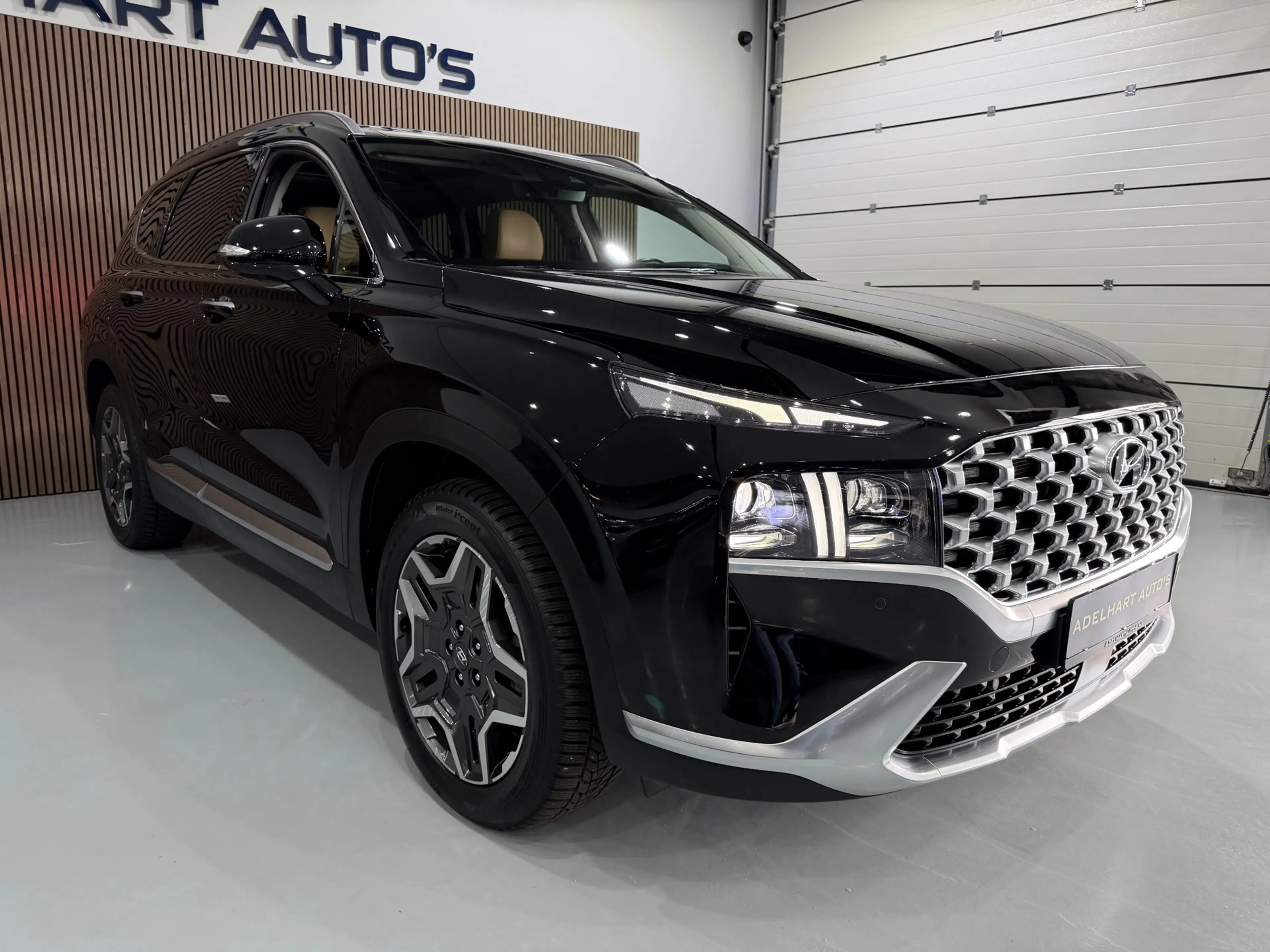 Hyundai SANTA FE 1.6 T-GDI PHEV Premium Plus Sky 7pers. Full Option — photo 4