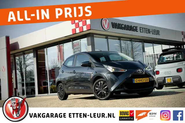 Toyota Aygo 1.0 VVT-i x-play | CAMERA | CARPLAY + ANDROID | AI