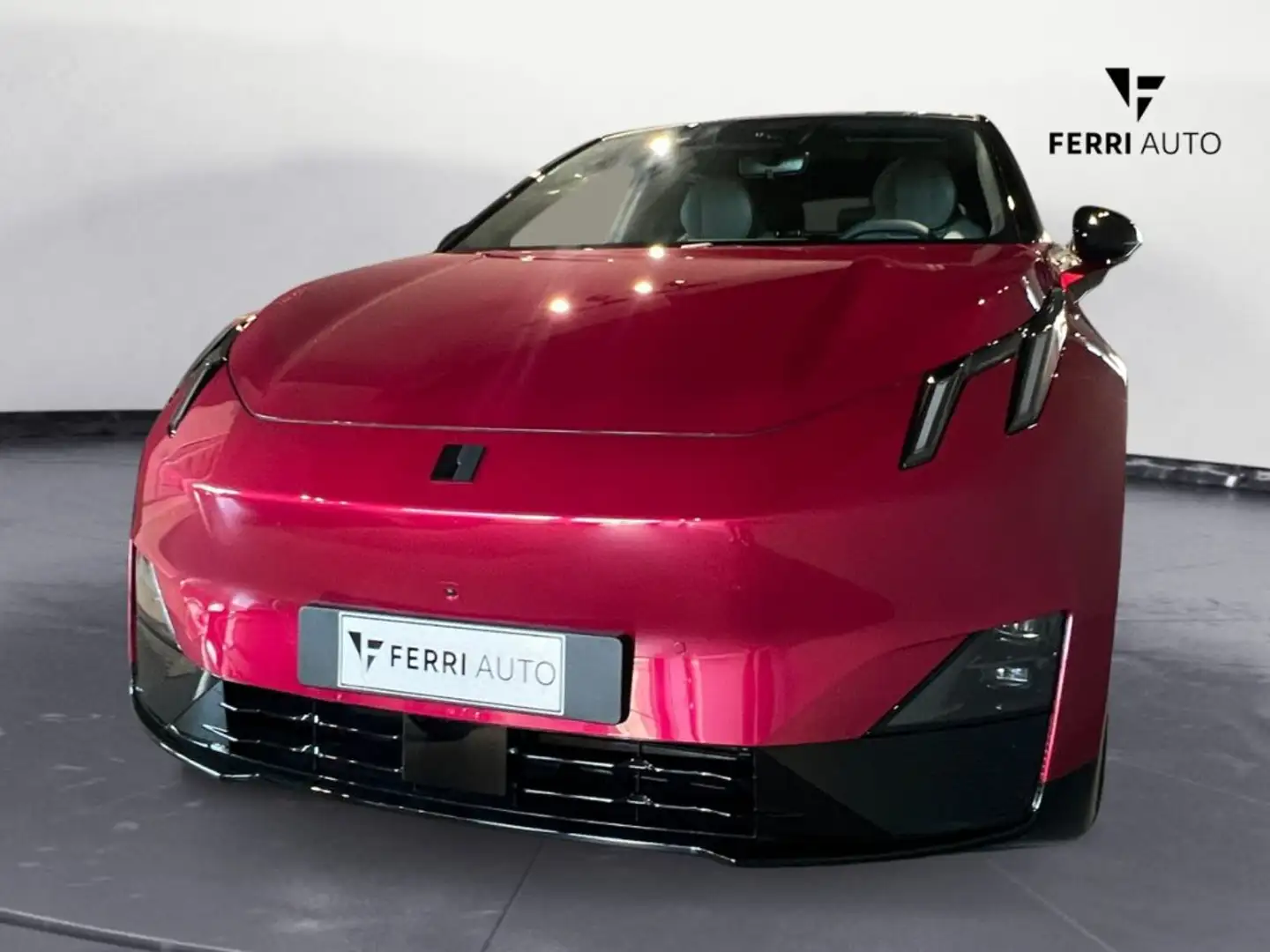 Lynk & Co 02 EV 200kW More Rouge - 1