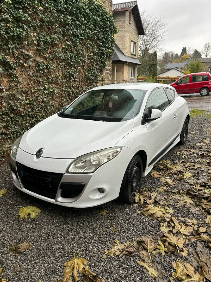 Renault Megane 1.5 dCi Dynamique FAP Blanc - 1