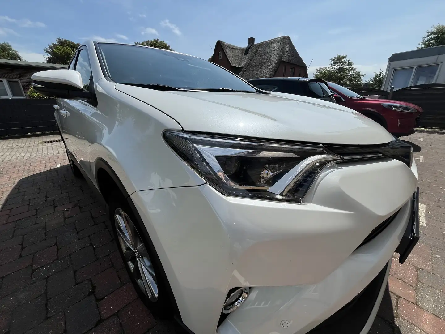 Toyota RAV 4 gepflegter Executive mit Garantie Weiß - 2