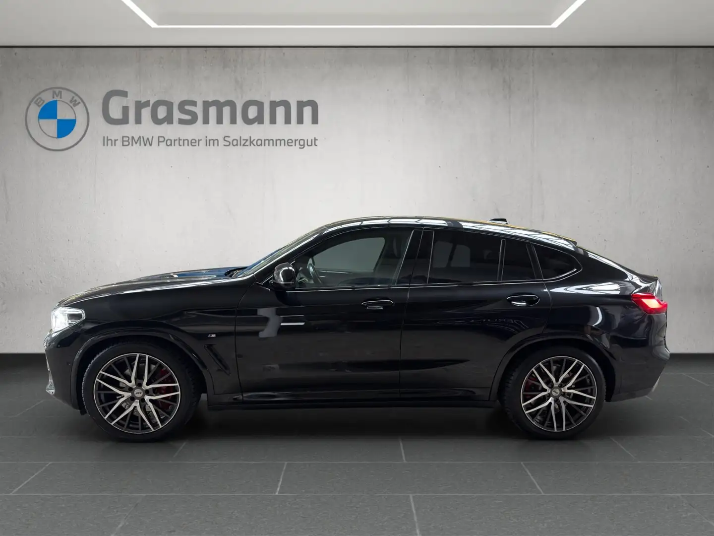 BMW X4 xDrive 30d Schwarz - 2